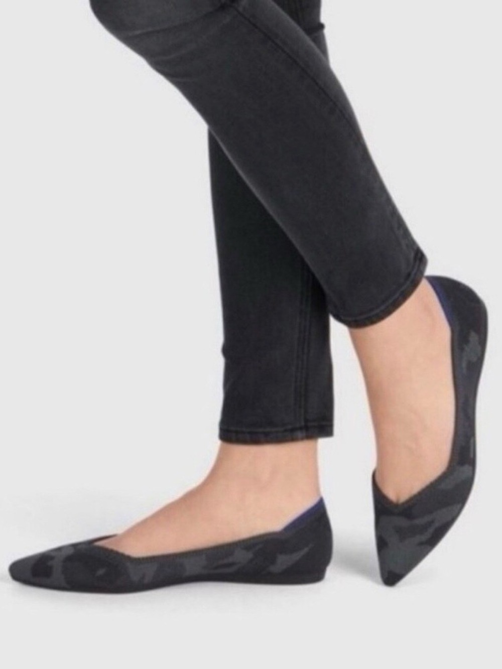 ROTHY’S The Point Flats in Black Camo RARE Retired Color Sz. 8.5